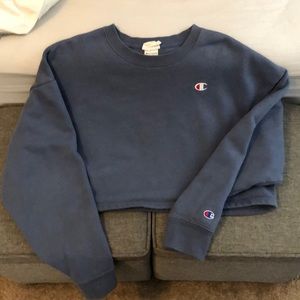 CROPPED CHAMPION SWEATSHIRT
